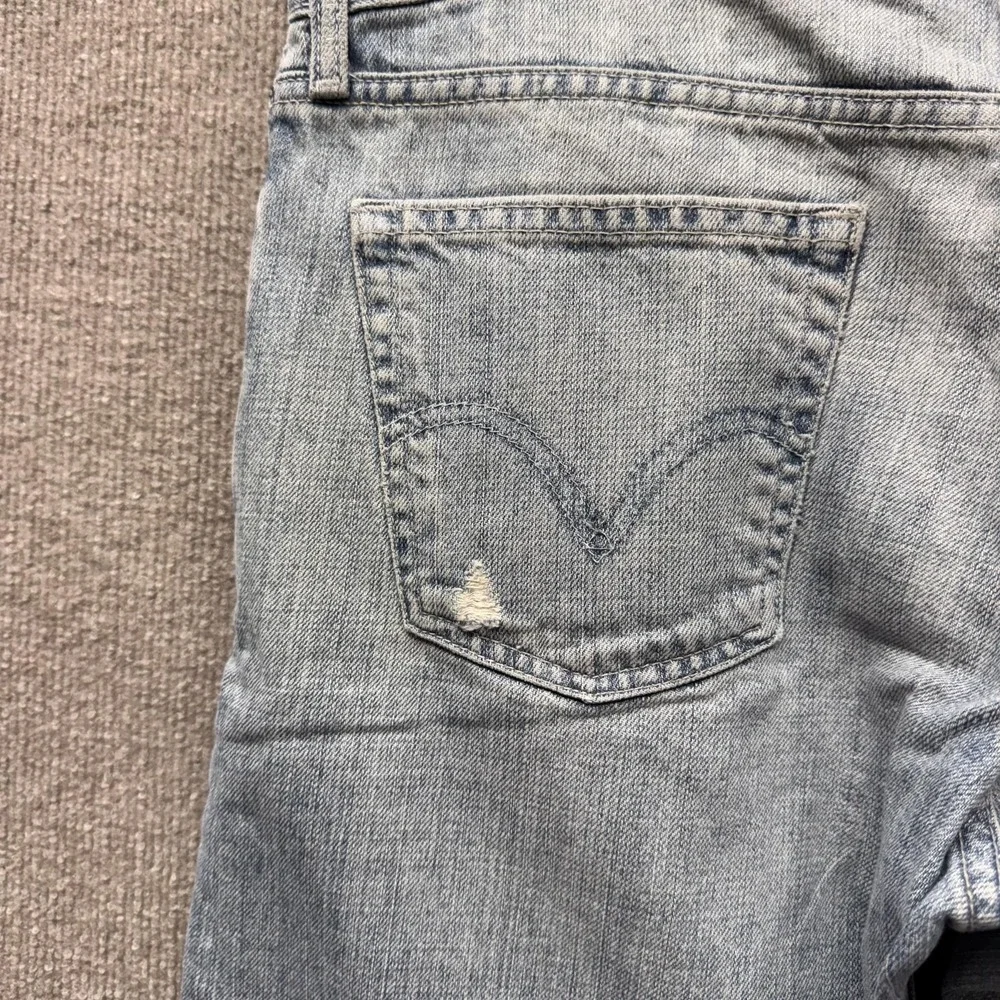 Levis 514 Straight Fit Jeans Mens 34x32 Light Wash Distressed Blue Denim‎